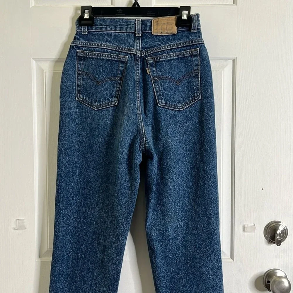 Levi's High Waisted Jeans Women Size 10‎  Vintage Orange Tab USA